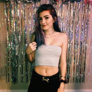 Meet your Posher, Julia joy